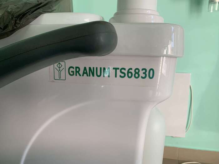 Стоматологічна установка Гранум,стоматологічне крісло granum Продам стомат устонувку granum ts6830 Все працює,новий світ Zooble.com.ua