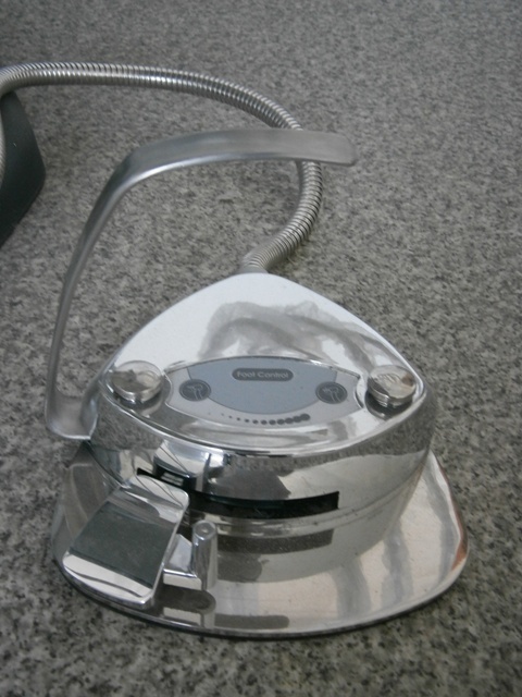 Стоматологічна установка навісного типу CARE 12 Zooble.com.ua