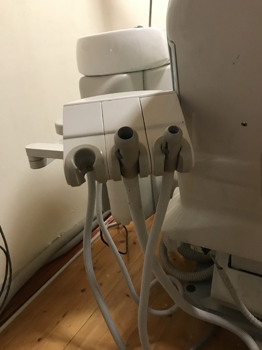 Стоматологічна установка Penta Італія б/в в хорошому стані Zooble.com.ua