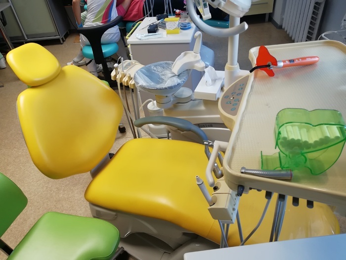 Стоматологічна установка SANTEM. 2005 рік. Дуже хороший стан. Zooble.com.ua