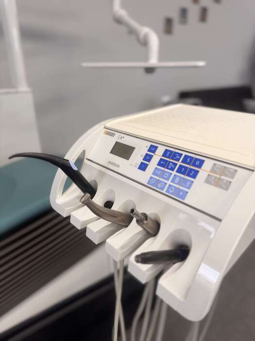 Стоматологічна установка SIRONA C4+ Установка після повного ТО — стан як нової! Zooble.com.ua