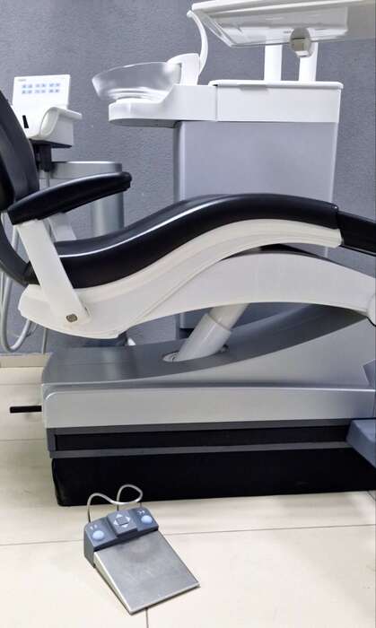 Стоматологічна установка Sirona TENEO Стан — ідеальний, повністю готова до роботи Zooble.com.ua