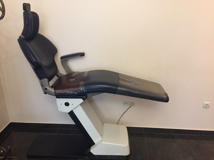 Стоматологічне крісло Eurodent Kavo,в хорошому стані Zooble.com.ua
