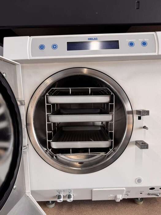 Стоматологічний Автоклав MELAG 29VS+ Виробник Німеччина Клас S об єм камери 18л Zooble.com.ua