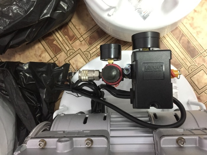 Стоматологічний без масляний компресор НОВИЙ!!! Мало шумний! Zooble.com.ua