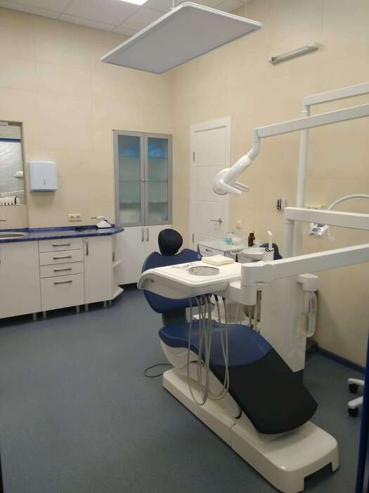 Стоматологічний кабінет позмінно/довгостроково на Золотих Воротах, німецьке обладнання Sirona Dentsply, 750-1000 грн Zooble.com.ua
