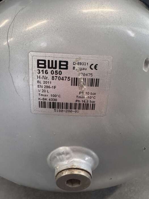 Стоматологічний компресор DURR DENTAL Одноциліндровий Виробник Німеччина Zooble.com.ua