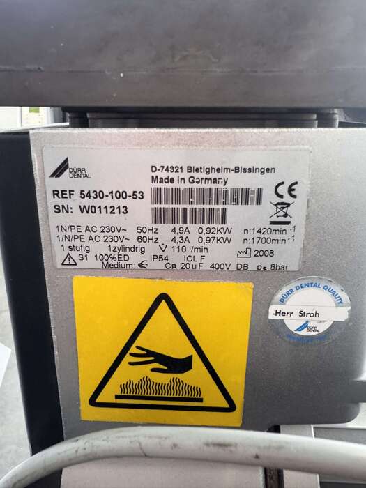 Стоматологічний Компресор DURR DENTAL TORNADO одноциліндровий, мембранний осушувач 800€,40800грн Бу Zooble.com.ua