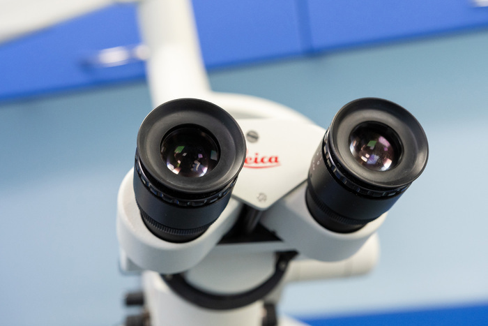 Стоматологічний мікроскоп Leica M320 F12. Виробник KaVo (Німеччина). Zooble.com.ua