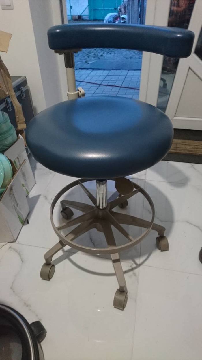 Стул врача стоматолога A-DEC Zooble.com.ua