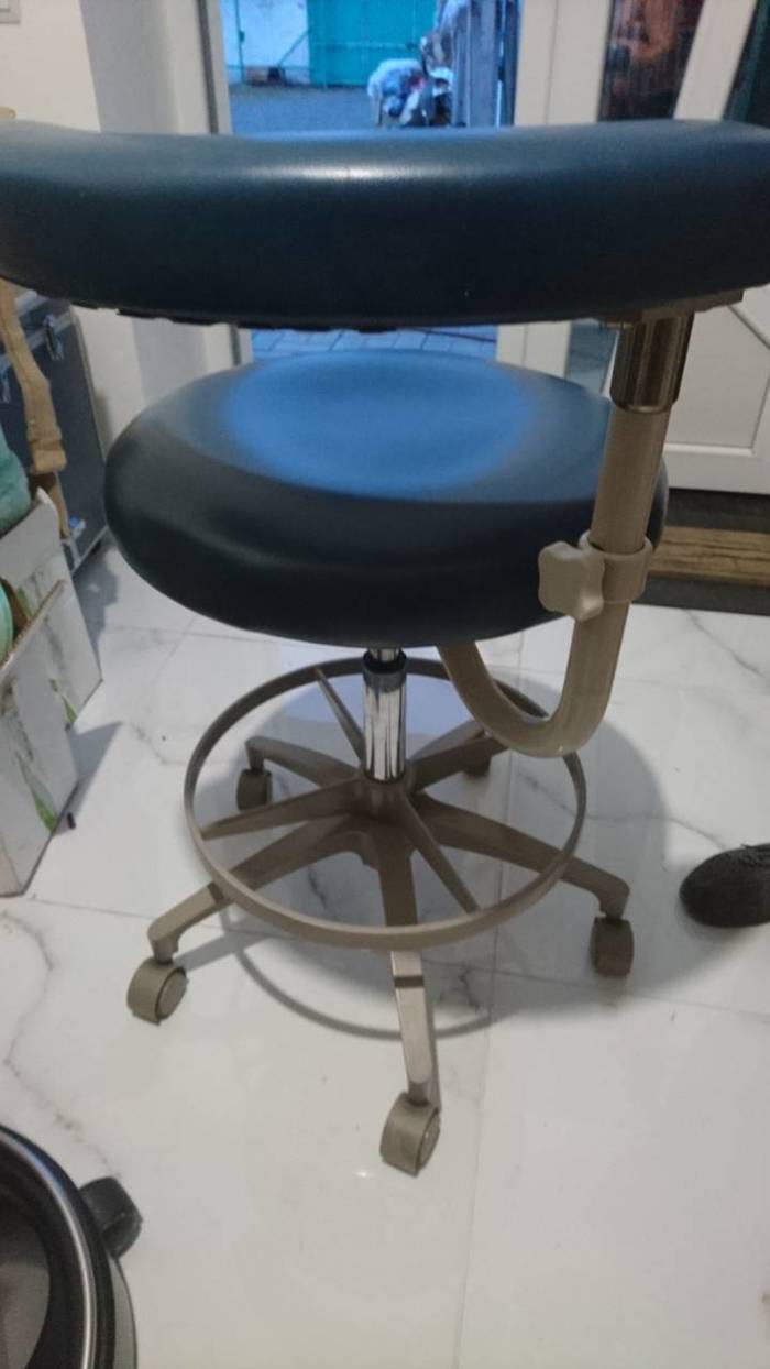 Стул врача стоматолога A-DEC Zooble.com.ua