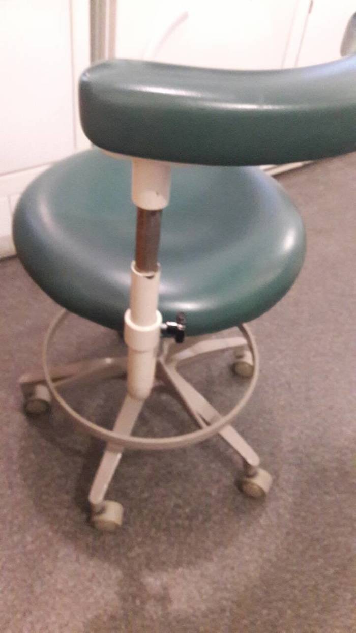 Стул врача стоматолога A-DEC Zooble.com.ua