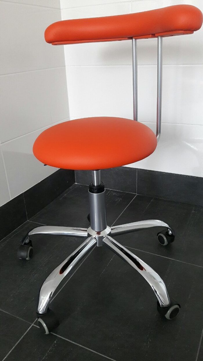 Стул врача-стоматолога, ассистента. Подбор цвета под Вашу установку Zooble.com.ua