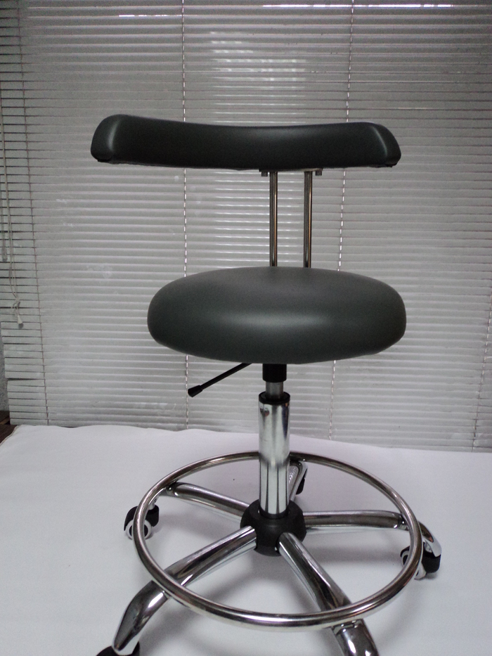 Стулья для стоматологов различная расцветка ,матерьял Дипломат , Технодент подленные . Гарантия 2 года , цена от 5000 г Zooble.com.ua