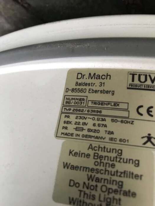 Светильник операционный Trigenflex R96 (DR. MACH GMBH & CO. KG, GERMANY). Zooble.com.ua