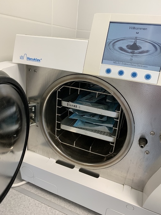 Терміново продам автоклав Melag Vacuklav 41B, Німеччина Zooble.com.ua