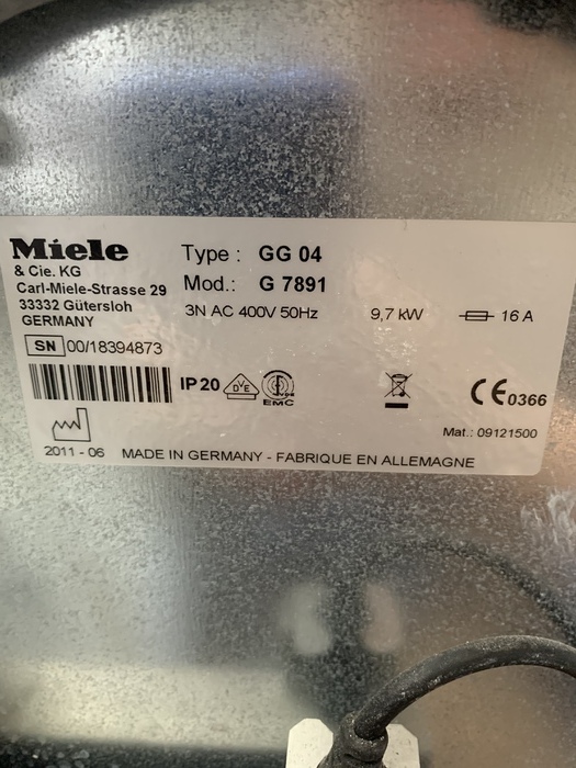 Термодезінфектор Miele G 7891 із встроєним насосом Dos Zooble.com.ua