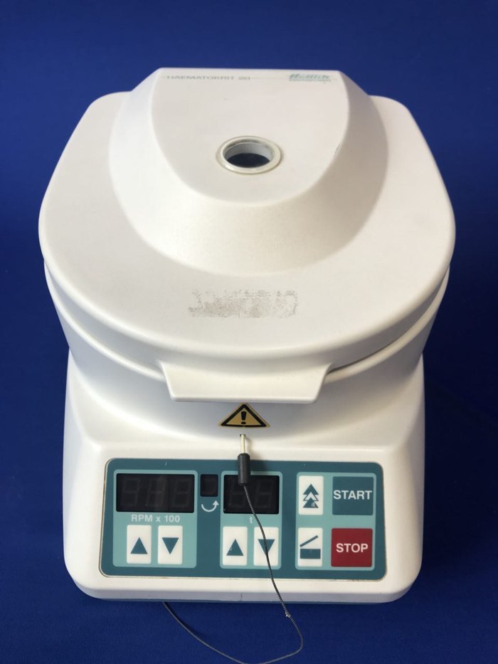 Центрифуга Hettich Haematokrit 20 Zooble.com.ua