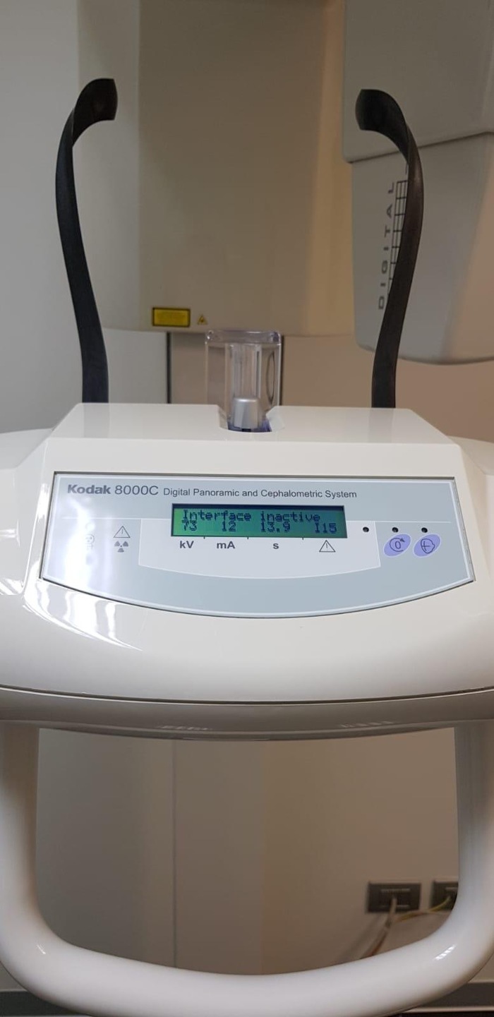 Цифровий 2D ортопонтомограф Кодак 8000 С Zooble.com.ua