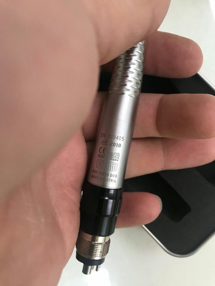 Турбінний наконечник W&H TK-98L TU M4 Led+MULTIflex. 4-х точковий спрей та 5-ти LED освітлення Zooble.com.ua