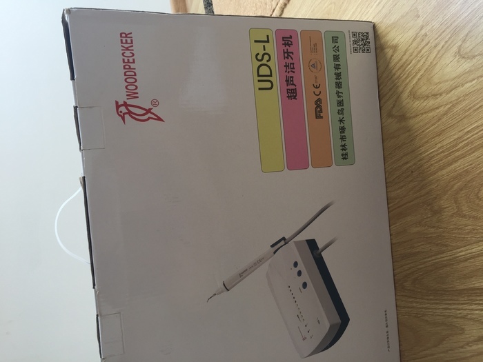 Ультразвуковий портативний скелер WOODPECKER Zooble.com.ua