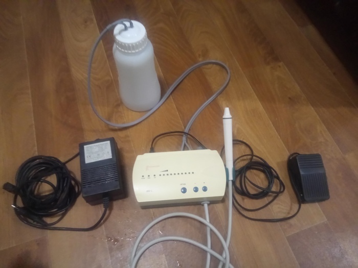 Ультразвуковой скалер UDS-L LED (WOODPECKER) Zooble.com.ua