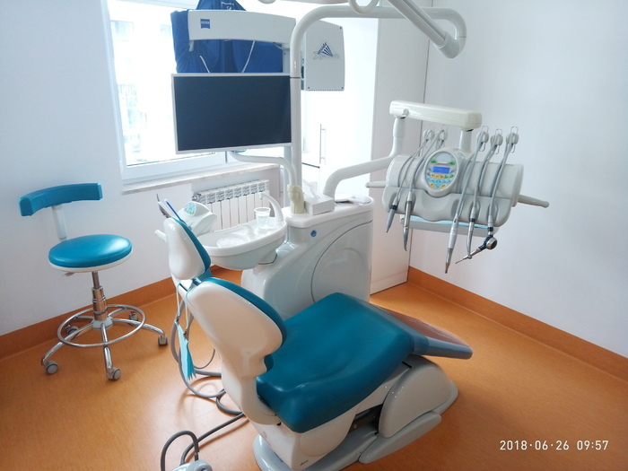 Установка стоматологічна Castellini DUO 2006 Zooble.com.ua