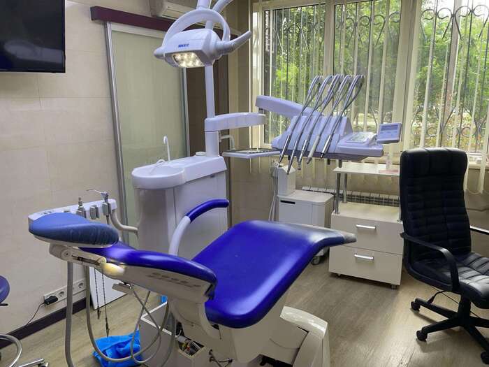 Установка STOMADENT Impuls-200 (Словакия) 2012год. Кресло DC-70. Помпа UNI-JET-75 CATTANI. Сепаратор MST1 ECO, Metasys. Zooble.com.ua