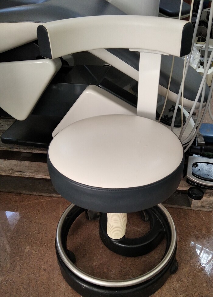 Установка стоматологическая Castellini Area_____________________________________________ Zooble.com.ua