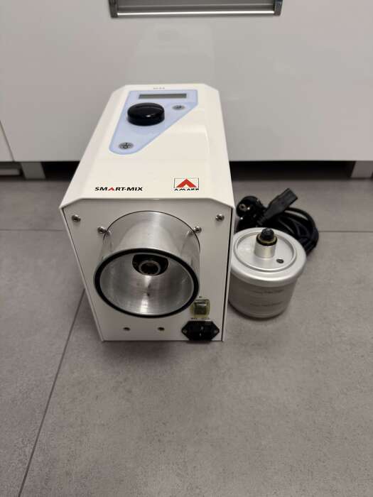 Вакуумний міксер Smart mix, Amann Girrbach,досить добротний стан,працює справно ,вироб.~Німеччина.Не потребує компреcора Zooble.com.ua