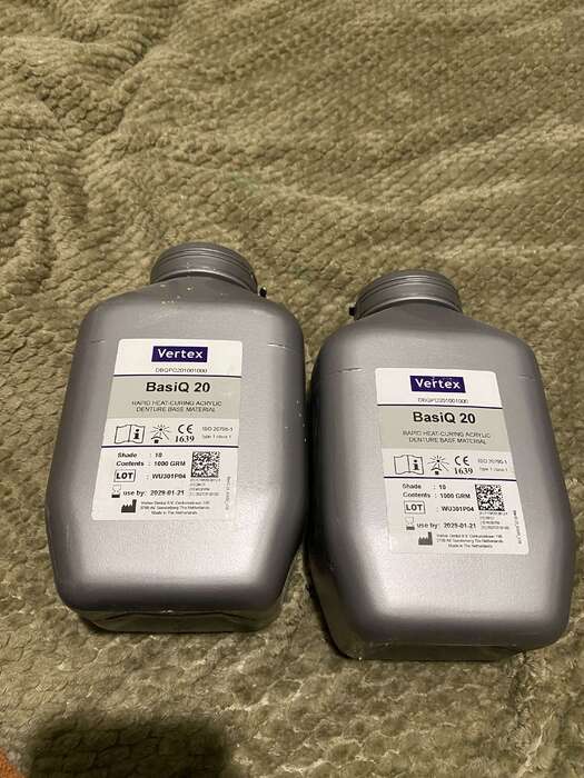 РОЗПРОДАЖ Vertex BasiQ 20 (Вертекс Бейсік) порошок 1кг. колір 10 Є в наявності 2 шт Zooble.com.ua