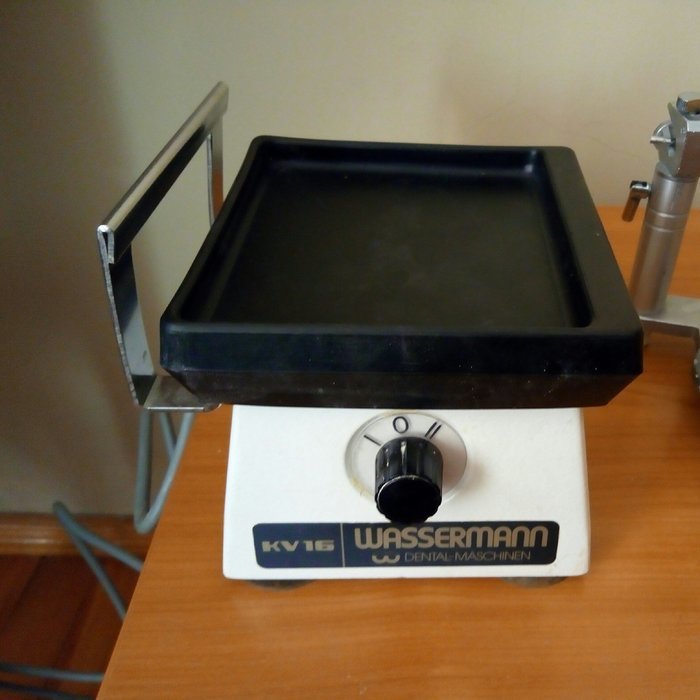 Вибростол KV-16, WASSERMANN (115х105мм) Zooble.com.ua