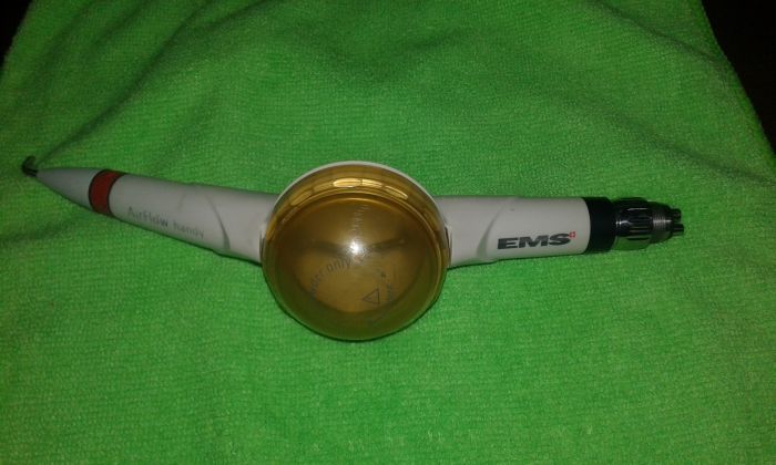 Внутриротовой судоструйный аппарат EMS AIR-FLOW HANDY, Б/У Zooble.com.ua