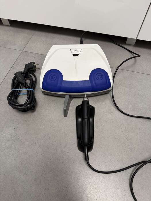 W&H Perfecta 300 LA-323 F — зуботехнічний безщітковий мікромотор з ножним блоком управління.Виробник Австрія,відмінний. Zooble.com.ua