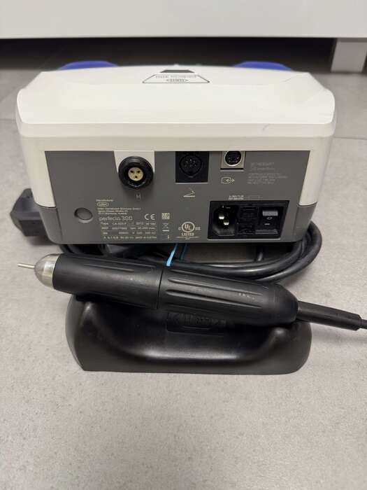 W&H Perfecta 300 LA-323 F — зуботехнічний безщітковий мікромотор з ножним блоком управління.Виробник Австрія,відмінний. Zooble.com.ua