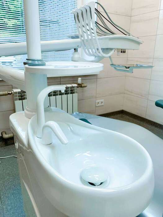 Здається в оренду новий комфортний кабінет на Печерську. Позмінно або довгостроково Zooble.com.ua