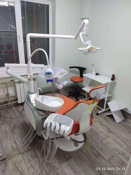 Здається в оренду стоматологічний кабінет. На вибір три кімнати:14,5кв.м. ,12,5кв.м, 8,5кв.м. Харків, вул. Фесенківська Zooble.com.ua