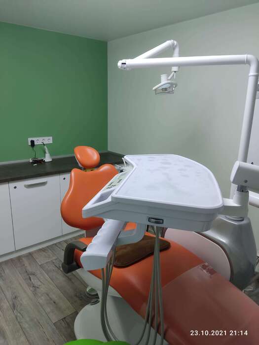 Здається в оренду стоматологічний кабінет. На вибір три кімнати:14,5кв.м. ,12,5кв.м, 8,5кв.м. Харків, вул. Фесенківська Zooble.com.ua