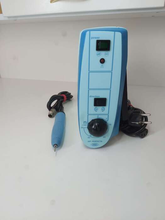 Зуботехнічний наконечник із колінним блоком управління Perfecta.хоррший стан, виробник -Австрія .ціна 565€. Zooble.com.ua