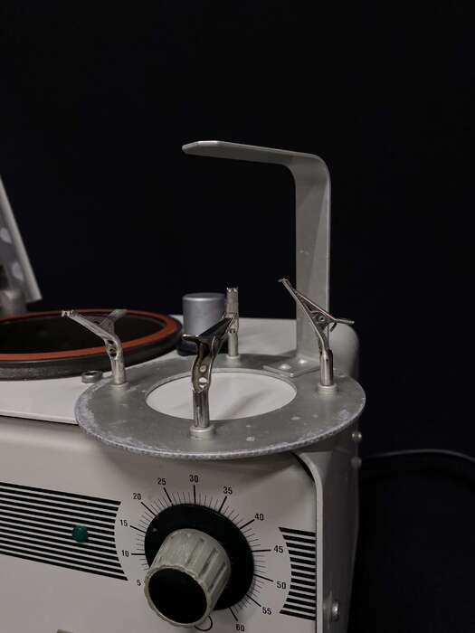 Зуботехнічний полімеризатор Aquatherm 90 Технічно справний і протестований Ціна -600€ Zooble.com.ua